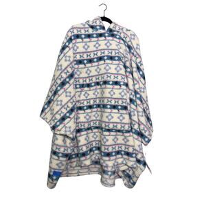 NWT The Original Muk Luks Poncho